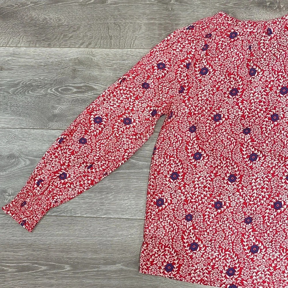 NWOT Talbots Smocked Shoulder Top Red Flowing Branches Long Sleeve XS - Picture 15 of 16